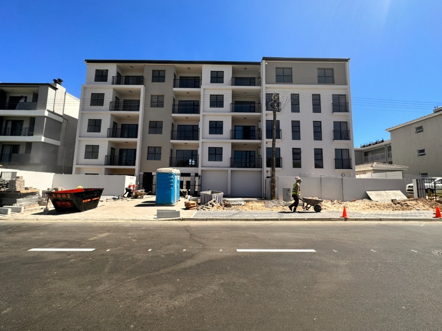 1 Bedroom Property for Sale in Table View Western Cape